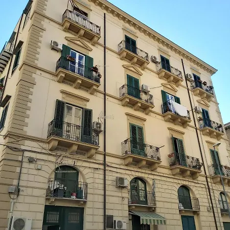 Corbhouse * Palermo